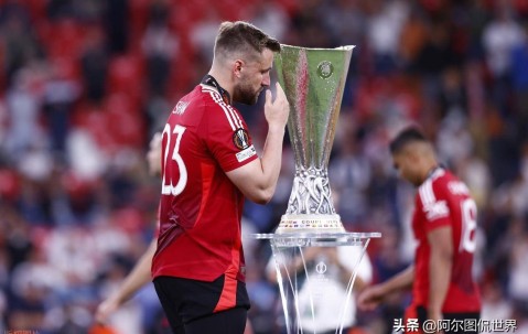 热刺官方通知, 5月23日举行欧联夺冠游行, 曼联损失惨重达1.5亿英镑！