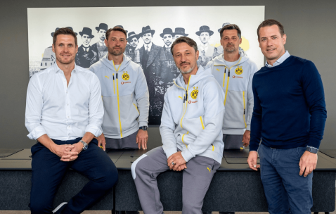 官方：多特续约主帅尼科-科瓦奇及其团队 合同期至2027