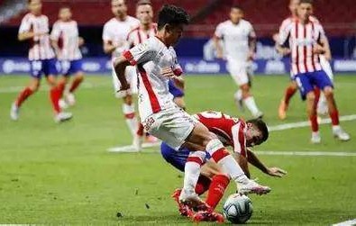 西甲保级生死线：奥维耶多主场背水一战，黑马马洛卡携势突袭