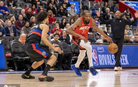 杜兰特的30+这次没被浪费 小谢+卡皇激活火箭板凳席