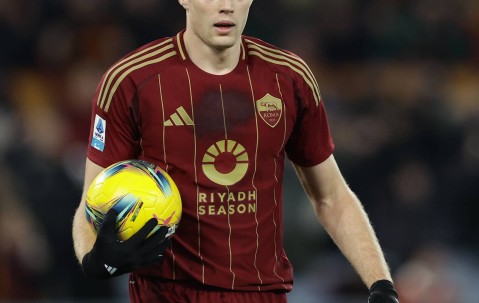 AC米兰重磅：4500万欧，压哨补强2悍将，目标前西甲金靴+曼城铁卫