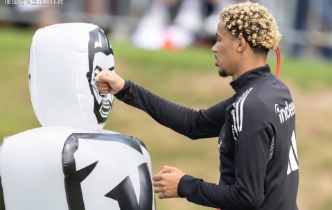 唯一靠谱的？利物浦成绩糟糕，新买的前锋只有他进球效率还算尚可