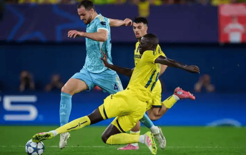 西甲 比利亚雷亚尔VS西班牙人 战术博弈与胜负手深度解析