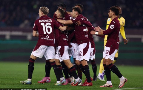 意甲焦点战：都灵3-0完胜维罗纳，西蒙尼一锤定音