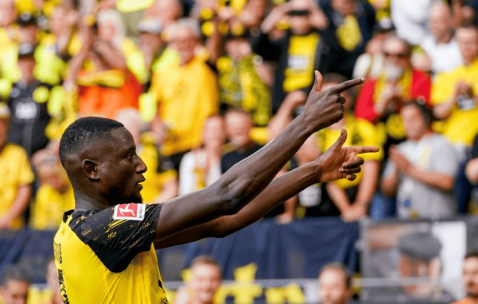 一场3-0，让德甲劲旅大获全胜，超级前锋立大功：梅开二度全场最佳