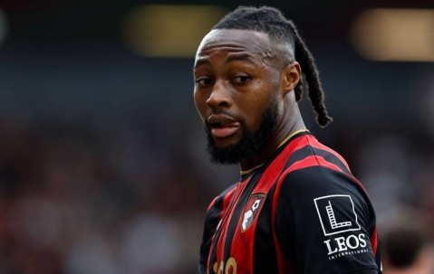 一日英超动向：曼联加速购买状态火热边锋，马雷斯卡接班瓜迪奥拉