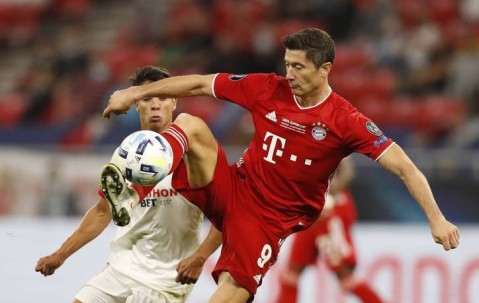 欧冠巅峰对决：阿森纳VS拜仁慕尼黑 枪手青春风暴碰撞德甲霸主