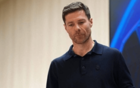 皇马主帅还没过关！2天后西甲非胜不可，输球或走人，2巨星能救他