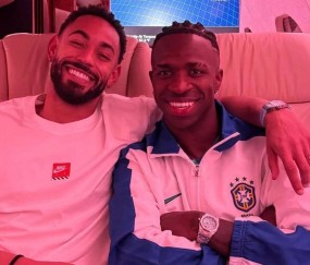 曝曼联明夏备2亿买4人!拉爵会晤维尼修斯,但其工资极高没可能签