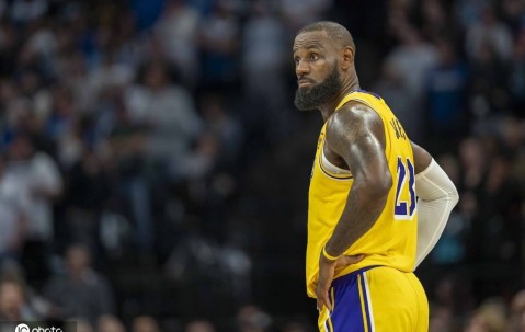 詹姆斯新决定让湖人犯难 特权保卫战恐演变成大交易？