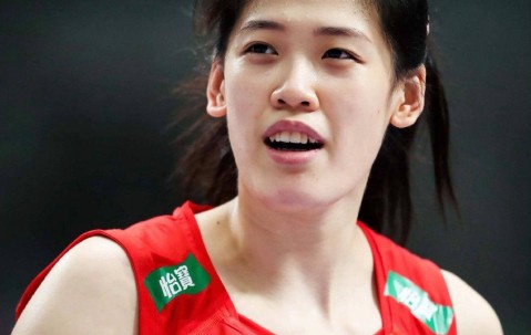 李盈莹加盟土超再添变数：加拉塔萨雷热情邀约，依旧未获答复