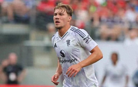 霍伊伦转会后续！即将加盟那不勒斯，500万租借+4000万买断