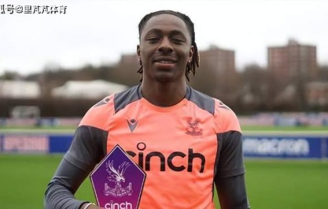 阿森纳“三箭齐发”被蓝军打乱：边锋争夺战，来到愈演愈烈模式