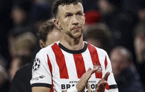 每日一冷：荷甲埃因霍温vs费耶诺德，客队输球很正常，少休息一天