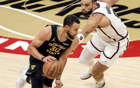 欧冠淘汰赛抽签揭晓，豪门对决引期待