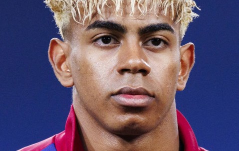 巴萨新星拒绝英超诱惑，坚定选择忠诚与梦想