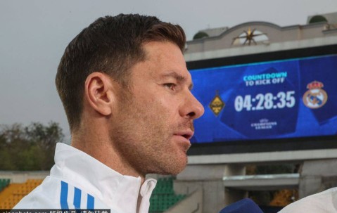 特伦特·亚历山大-阿诺德：皇马右路新生还是挑战重重？