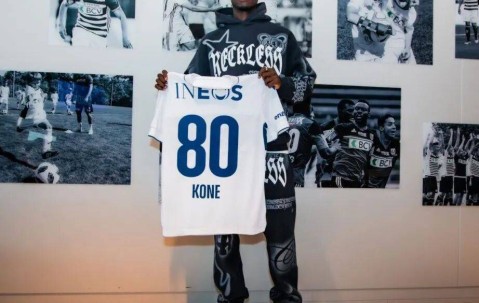 卡里克首次召小梅西参加训练！曼联官宣一人出租，压哨召回小妖原因揭晓