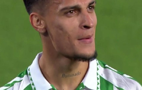 安东尼再进世界波！西甲25场9球，将离开贝蒂斯不愁下家