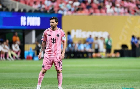 梅西世界波助迈阿密2-1逆转波尔图，成功保留出线希望