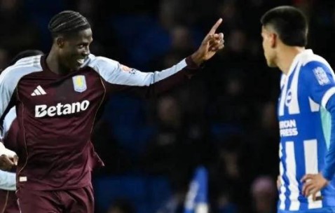 近14场狂揽12胜！埃梅里率阿斯顿维拉从降级区杀进欧冠争夺行列