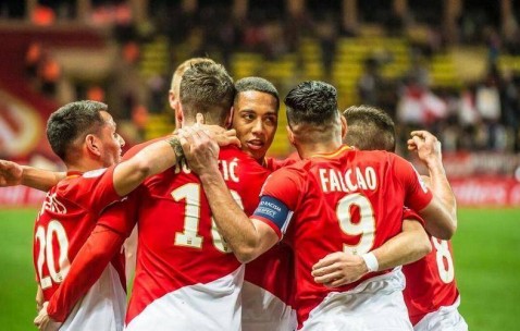 摩纳哥VS热刺！法甲劲旅主场争生机，英超豪门冲小组榜首