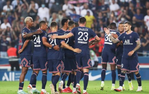 法甲焦点战：斯特拉斯堡主场迎敌，巴黎圣日耳曼剑指三分