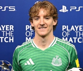 曝曼联考察两英超飞翼，纽卡国脚及狼队小妖！若进欧冠夏窗买5人