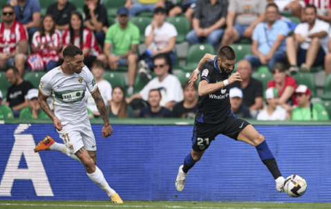 西甲焦点战：埃尔切VS赫罗纳——攻防博弈下的胜负天平与比分推演