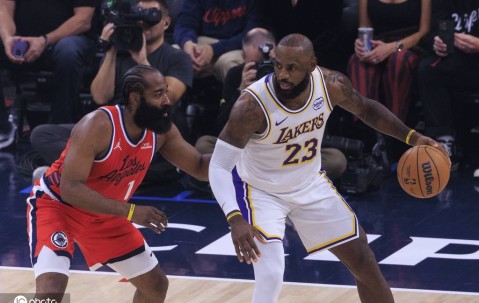 老詹赛季首个30+无力救场 洛城德比G2沦为伤退噩梦