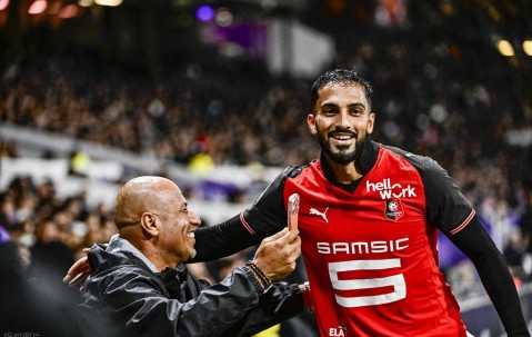 4-1，法甲第10大胜法甲第4+终结6轮不胜，25岁法国悍将帽子戏法