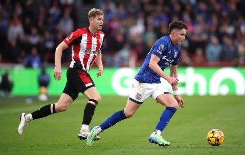 1.2亿锋霸对决亿元铁闸！纽卡切尔西争五生死战，阿森纳2亿三叉戟掀翻红军？