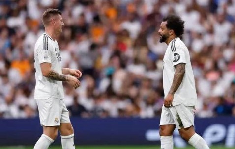 克罗斯直言不讳：曼城一旦缺少罗德里攻防失衡，瓜帅的引援思路将面临考验？