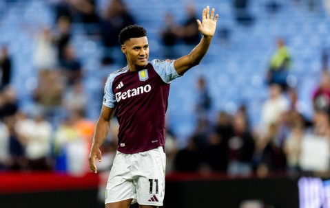 镜报：曼联和维拉谈过拉什福德&沃特金斯互换，现在曼联仍关注他