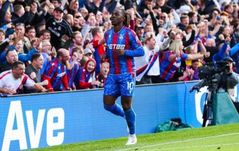 卫报：阿森纳正与水晶宫谈埃泽，水晶宫要求至少先付3500万镑