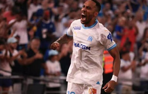 曼联弃将成为法甲红人+马赛3-0晋级法国杯8强—赛后主帅盛赞