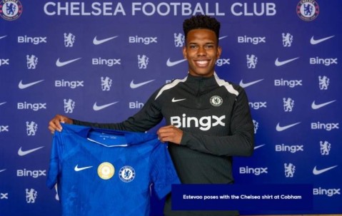 正式加盟切尔西 埃斯特旺：效力一家世界级大俱乐部感到很荣幸