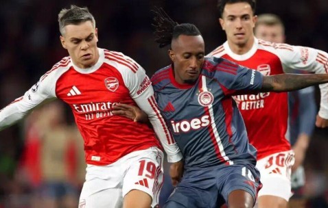 被厄德高完爆！枪手老将不适合首发他连续3场表现欠佳