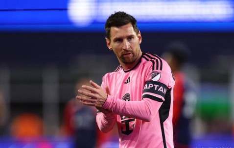 贝克汉姆盛赞梅西：无可匹敌，最接近者竟是亚马尔