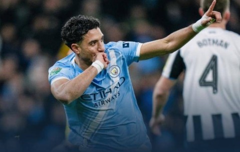 足坛一夜动态：国米8连斩都灵晋级决赛，曼城5-1纽卡宣战阿森纳