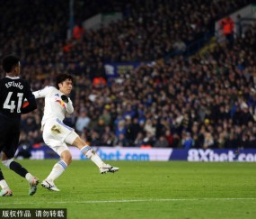 切尔西逆转战平纽卡斯尔，争议判罚成比赛焦点