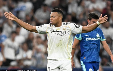 超范尼平穆勒也超齐达内 姆巴佩霸榜创史新双骄启航？