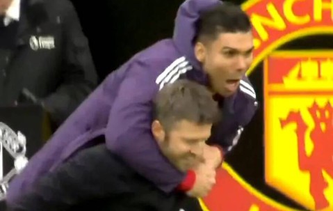 卡塞米罗续约曼联条款揭晓，一条件可保35万周薪！齐尔克泽走人恐已定