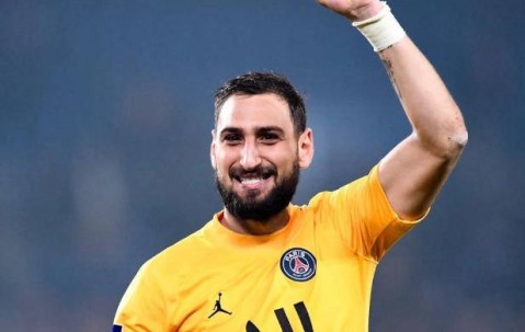 自我宣布离队！无视球队要求，大巴黎巨星翻脸，瓜帅青睐承诺高薪