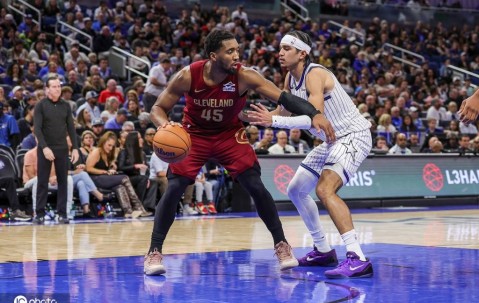 米切尔36+5+9班凯罗27+5 骑士轻取魔术迎三连胜