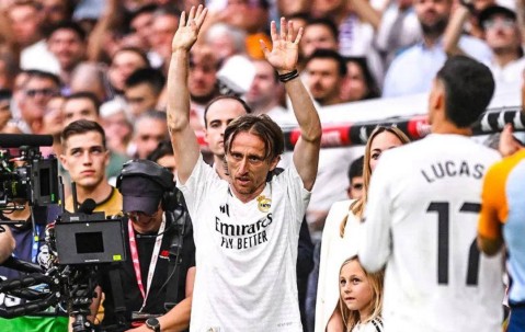 曼城今夏第五签达成协议！莫德里奇加盟米兰、萨内登陆土超！