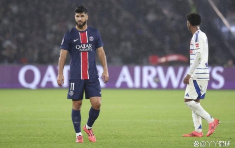 法甲第八轮：巴黎圣日耳曼对阵斯特拉斯堡，两队进攻火力全开，谁将胜出