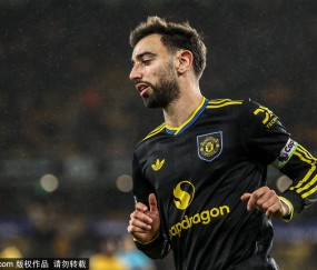 残阵战纽卡！曼联多名主力缺席 “铁人”B费回归日期待定