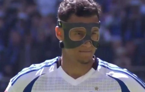 重重压力下的意外失利：汉堡德乙连败形势严峻，重返德甲悬念再升