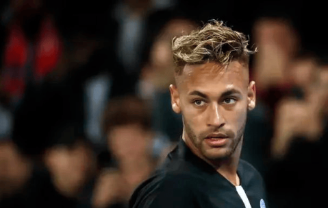 梅罗时代，有“铁打的梅罗，流水的世界第三人”之说，那谁更配当第三人？